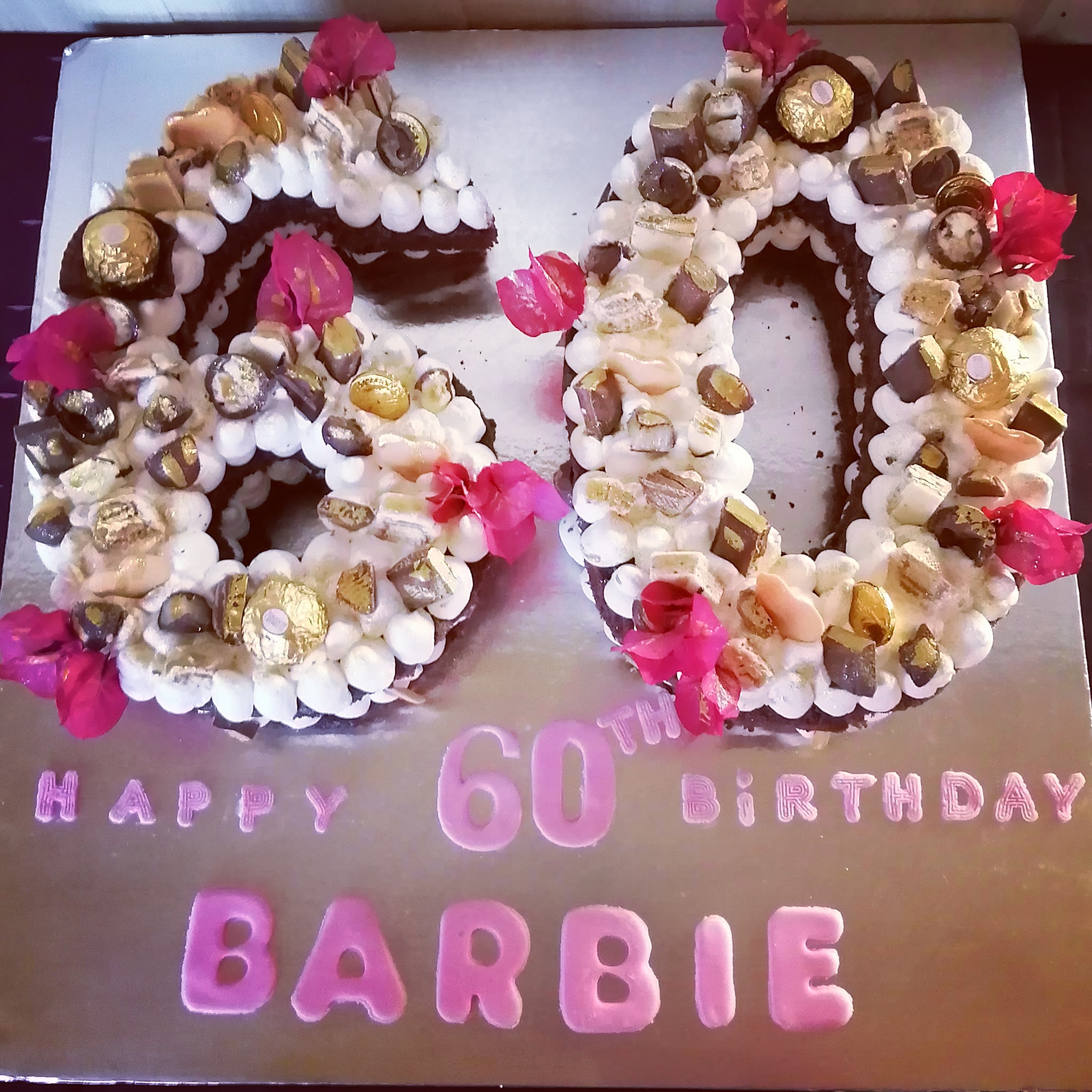 Number / Letter Trend Cake - Image 4