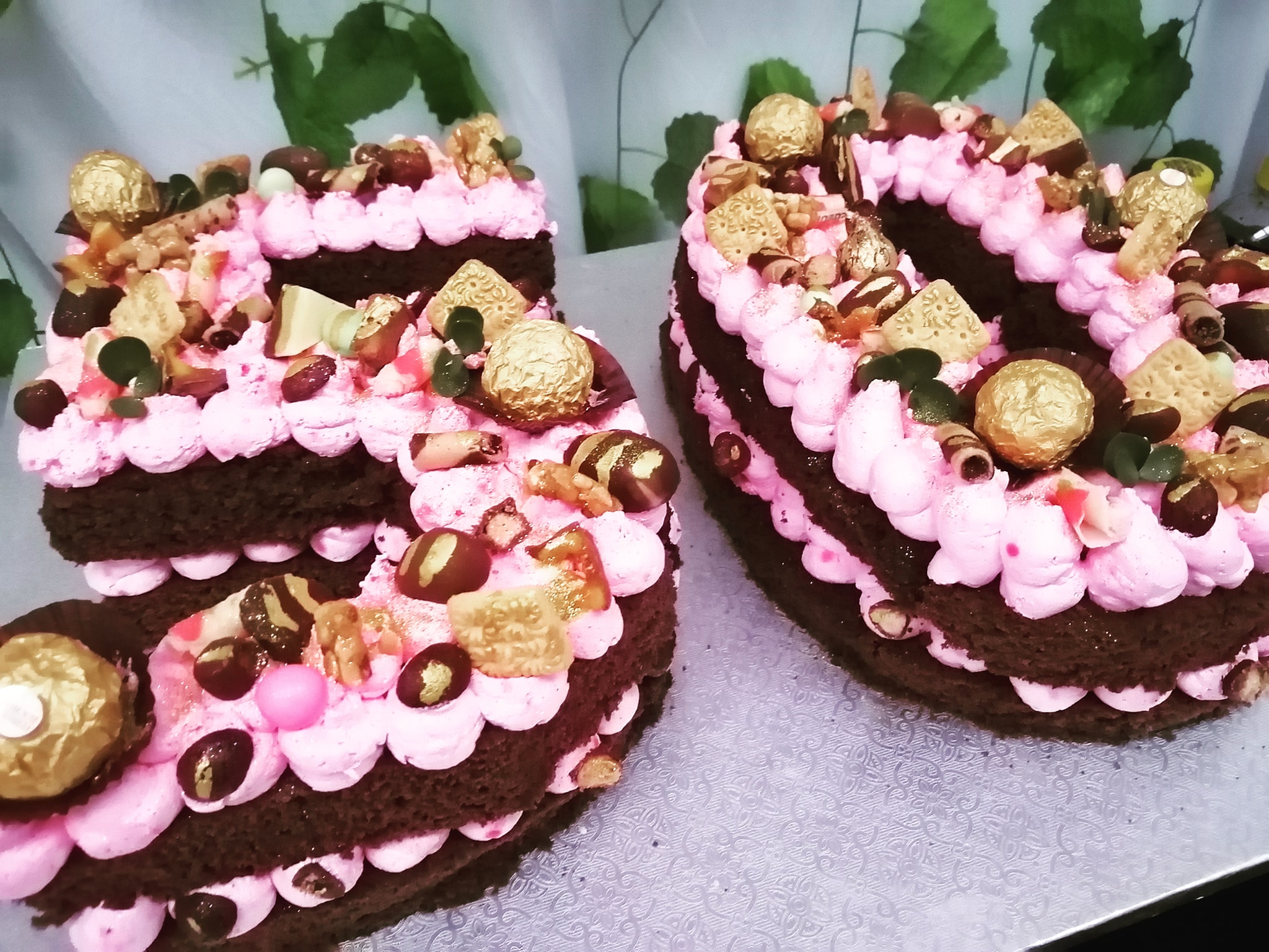 Number / Letter Trend Cake - Image 2