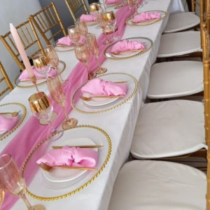 EID Tablescape Hire - Pink Passion